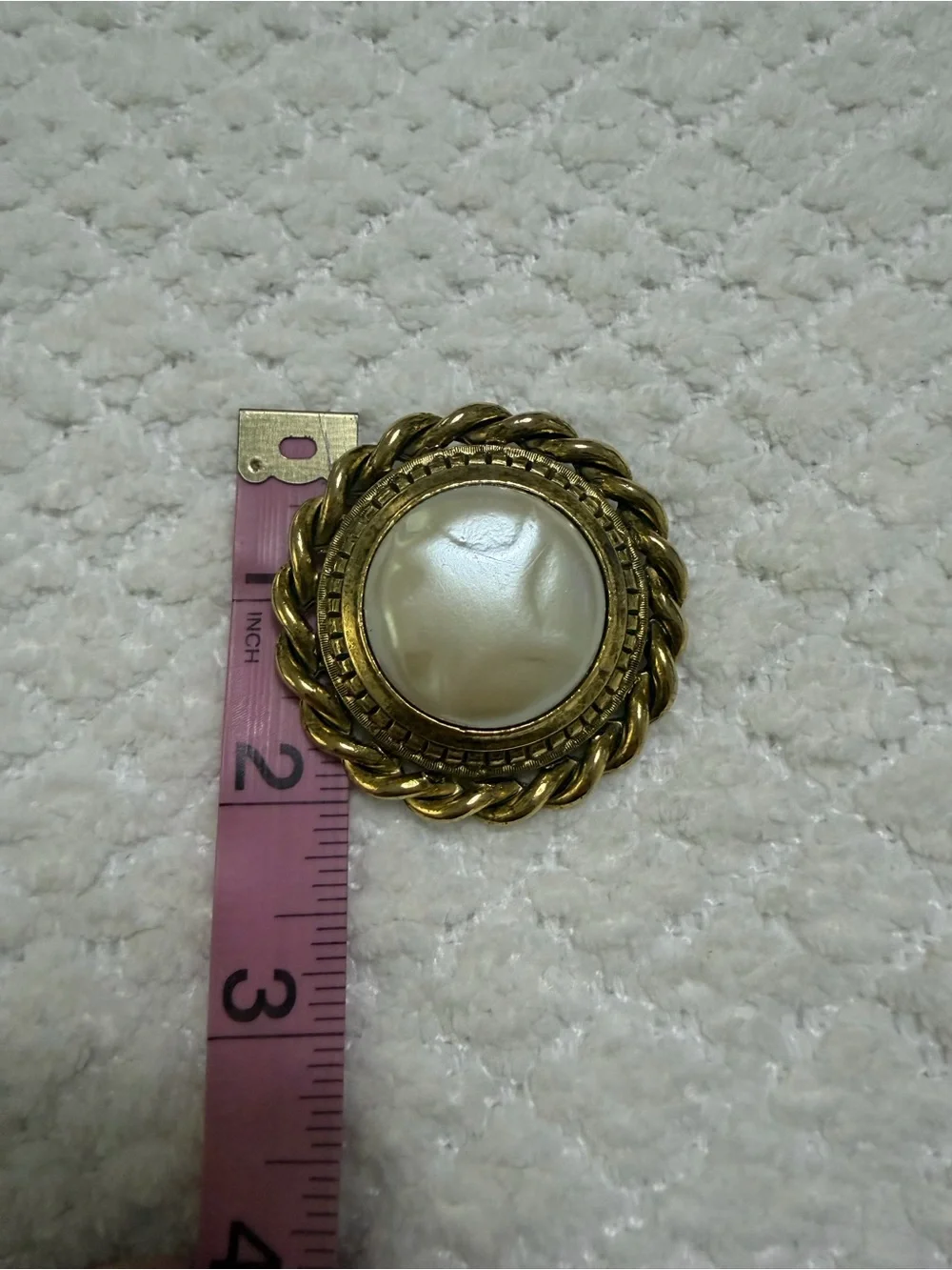 Vintage Signed GJD Ginnie Johansen Large Raised Faux Pearl Brooch Pin